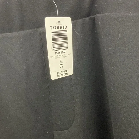 Torrid Plus Size Pants Size 4X, 4R, 4 26 Black NWT Women’s - Picture 7 of 12